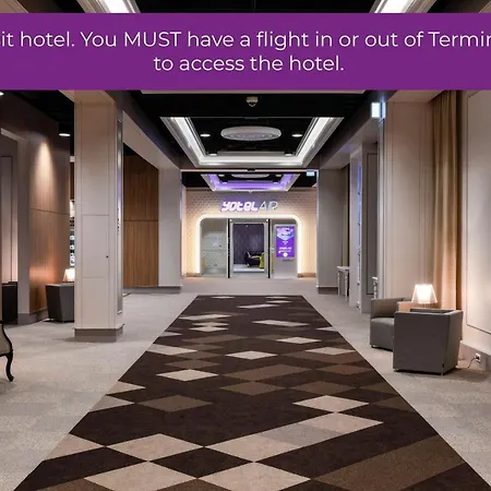 Yotelair Paris Cdg - Transit - Terminal 2e ホテル