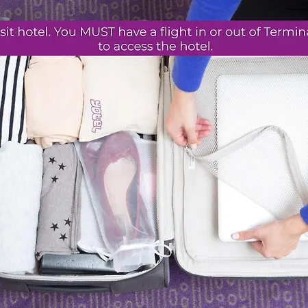 ホテル Yotelair Paris Cdg - Transit - Terminal 2e ル・メニル＝アムロ