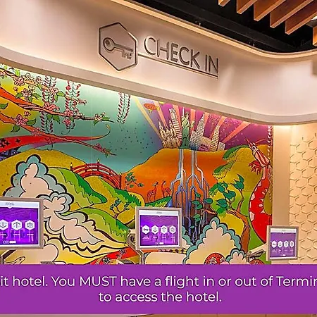 Hotel Yotelair Paris Cdg - Transit - Terminal 2e
