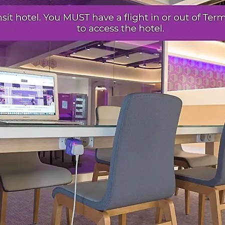 Hotel Yotelair Paris Cdg - Transit - Terminal 2e