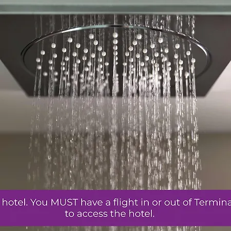 Yotelair Paris Cdg - Transit - Terminal 2e 3* לה מניל-אמלו
