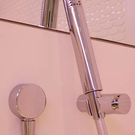 Yotelair Paris Cdg - Transit - Terminal 2e מלון לה מניל-אמלו