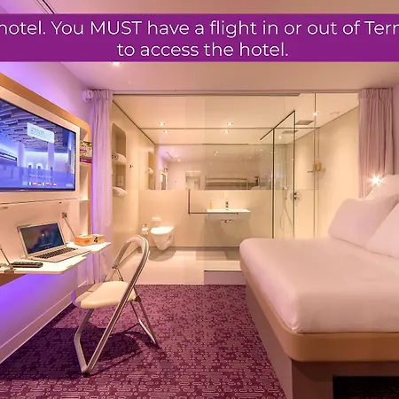 מלון Yotelair Paris Cdg - Transit - Terminal 2e 3*