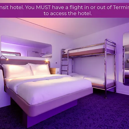 Yotelair Paris Cdg - Transit - Terminal 2e 3* לה מניל-אמלו