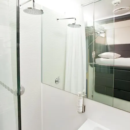 Yotelair Paris Cdg - Transit - Terminal 2e 3*